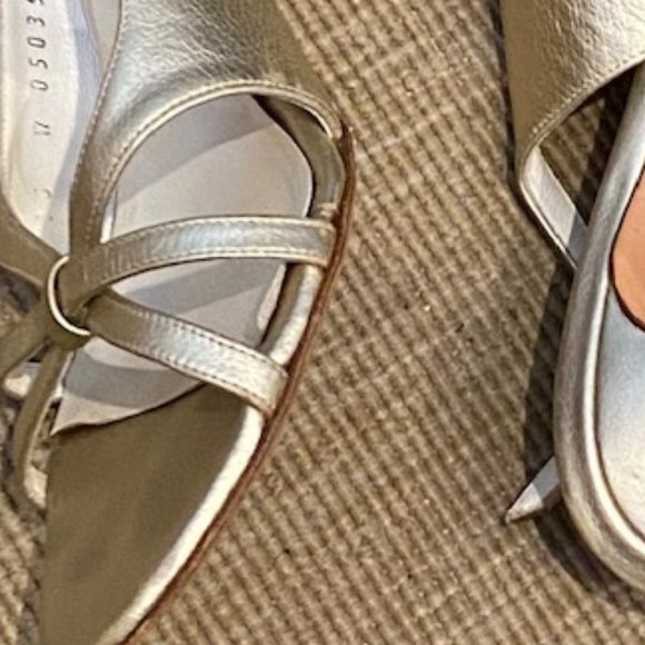 Bruno Magli Gold Sandals - Picture 5 of 6